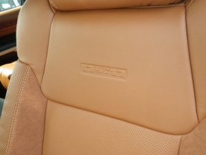 タンドラ2019年モデル　最上級グレード